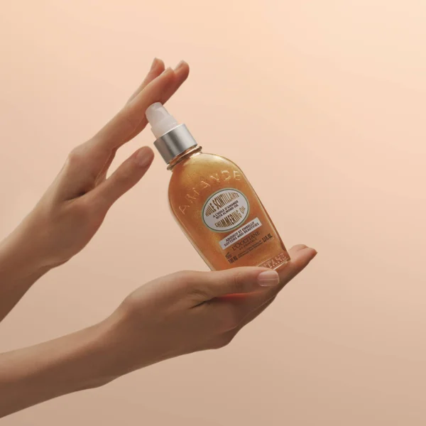 Cult L'Occitane Almond Shimmering Body Oil 100ml