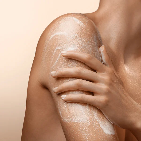 Cult L'Occitane Almond Shower Oil 75ml