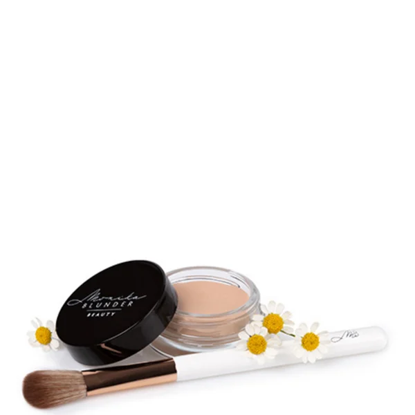 Cult Monika Blunder Beauty Blunder Cover