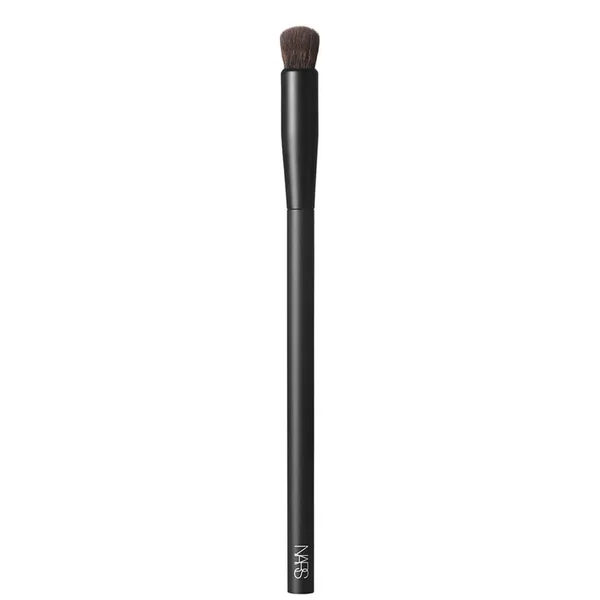 cult NARS Soft Matte Complete Concealer Brush