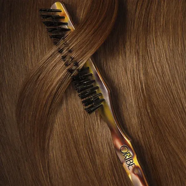 Cult Oribe Resin Teasing Brush