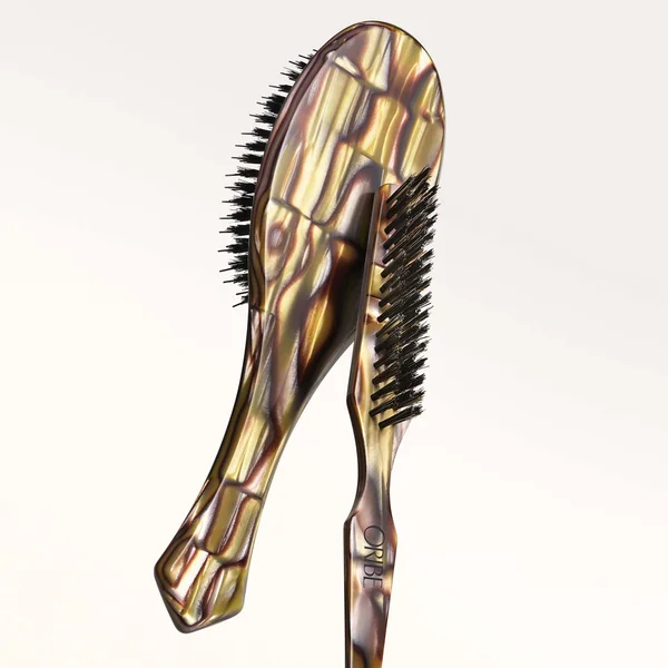 Cult Oribe Resin Teasing Brush