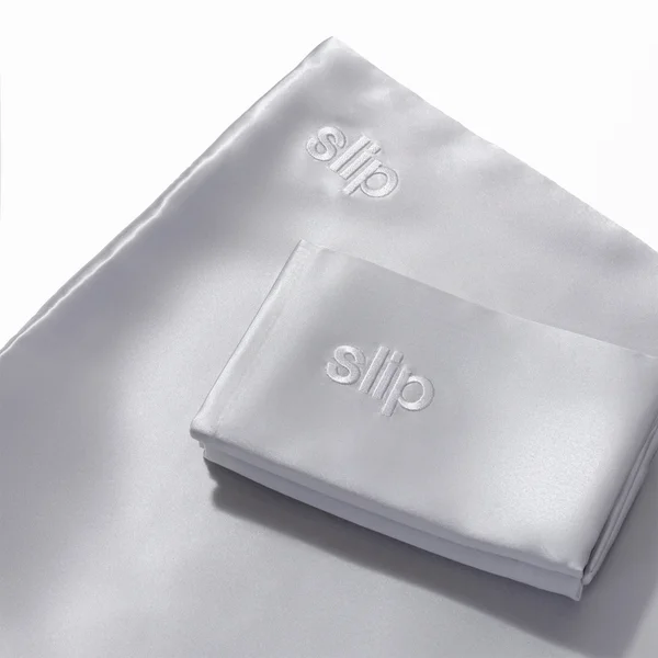 Cult Slip Silk Pillowcase - Queen - Silver