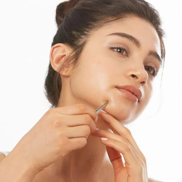 Cult Tweezerman Blackhead Extractor