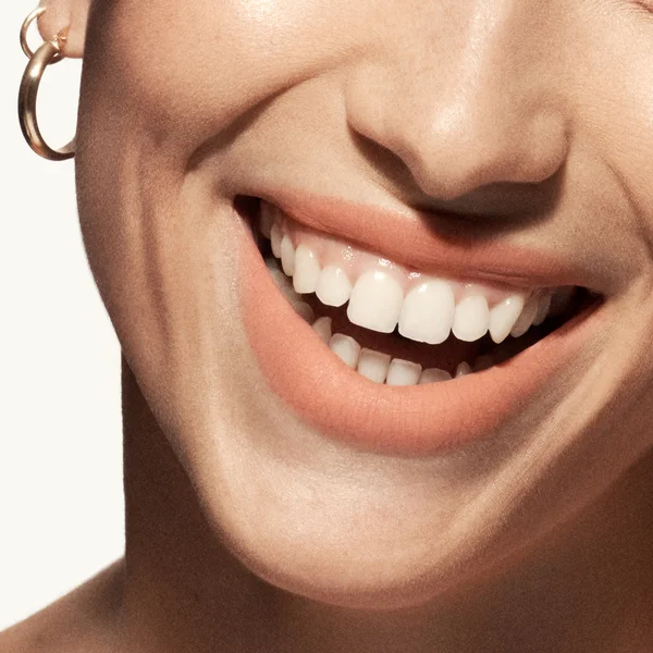 Cult VIEVE Poutder (Various Shades) 3.8ml