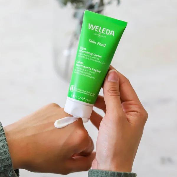 Cult Weleda Skin Food Light 75ml