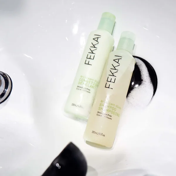 Cult Fekkai Brilliant Gloss Conditioner Shine And Anti-Frizz 250ml