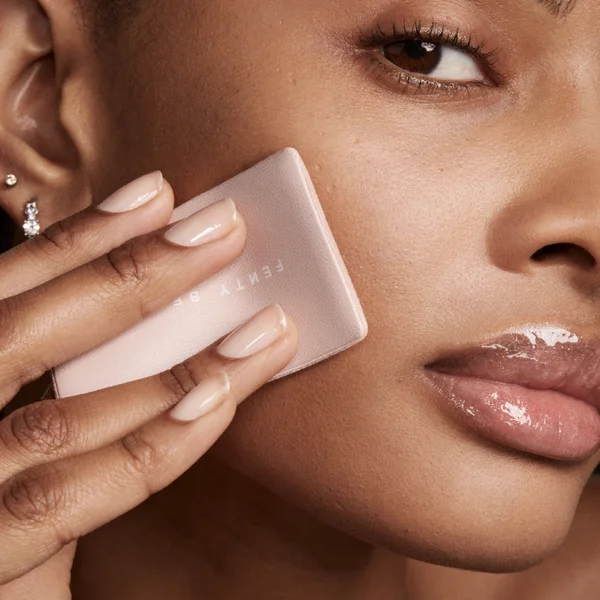 Cult Fenty Beauty Invisimatte Instant Setting + Blotting Powder 8.5g