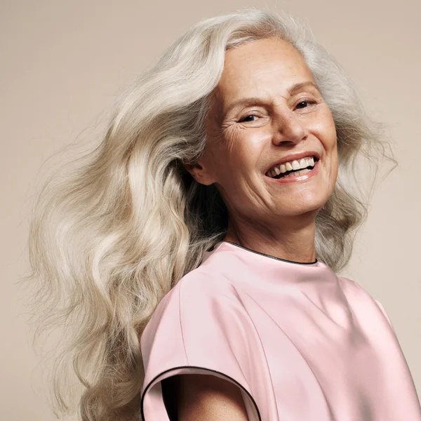 Cult Hair By Sam McKnight Cool Girl Volume Nourish Conditioner 200ml