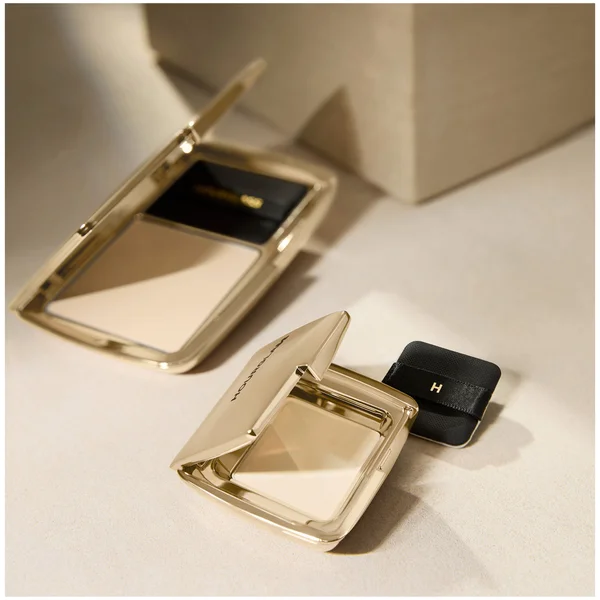 Cult Hourglass Vanish Airbrush Pressed Powder Travel- Translucent