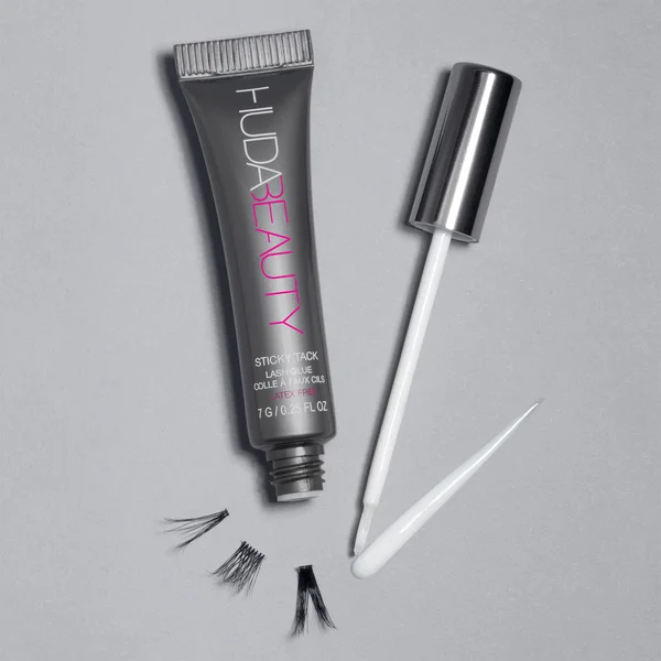 Cult Huda Beauty Sticky Tack Latex-Free Lash Glue 7g