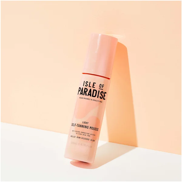 Cult Isle Of Paradise Self-Tanning Mousse - Light 200ml