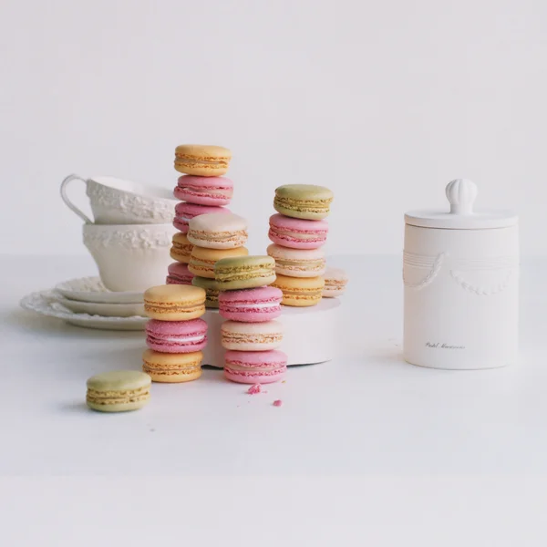 Cult Jo Malone London Pastel Macaroon Townhouse Candle