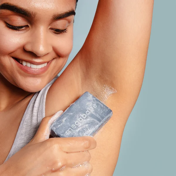 Cult Megababe Space Bar Detoxifying Charcoal Underarm Bar 99g