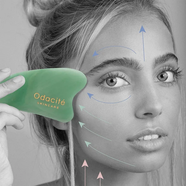 Cult Odacité Crystal Contour Gua Sha - Green Aventurine