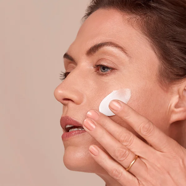 Cult Paula's Choice Clear Ultra-Light Daily Mattifying Fluid SPF 30+ (60ml)