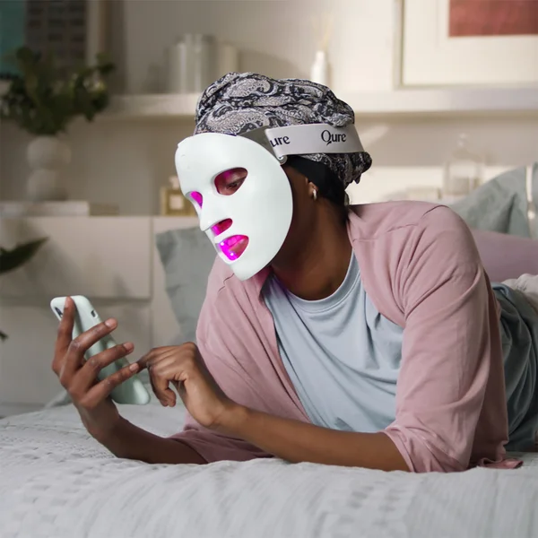 Cult Qure Skincare Q-Rejuvalight Pro LED Light Therapy Mask 200g