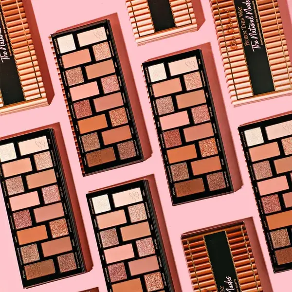 Cult Too Faced Born This Way The Natural Nudes Skin-Centric Eyeshadow Palette