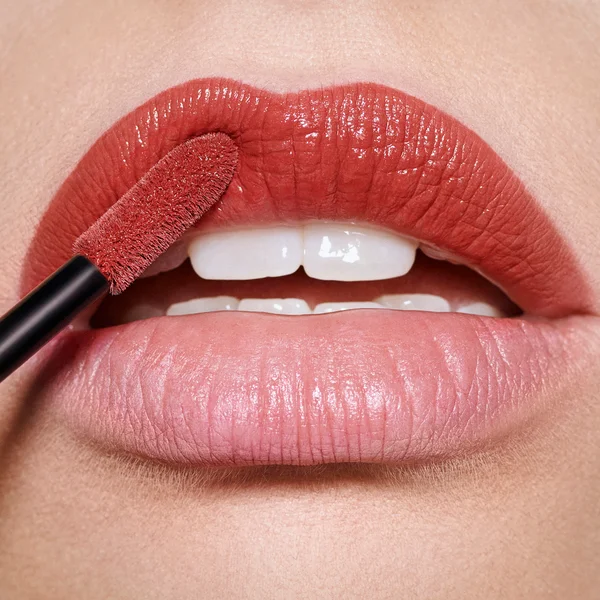 Cult Urban Decay Vice Lip Bond Lipstick 4.2ml (Various Shades)