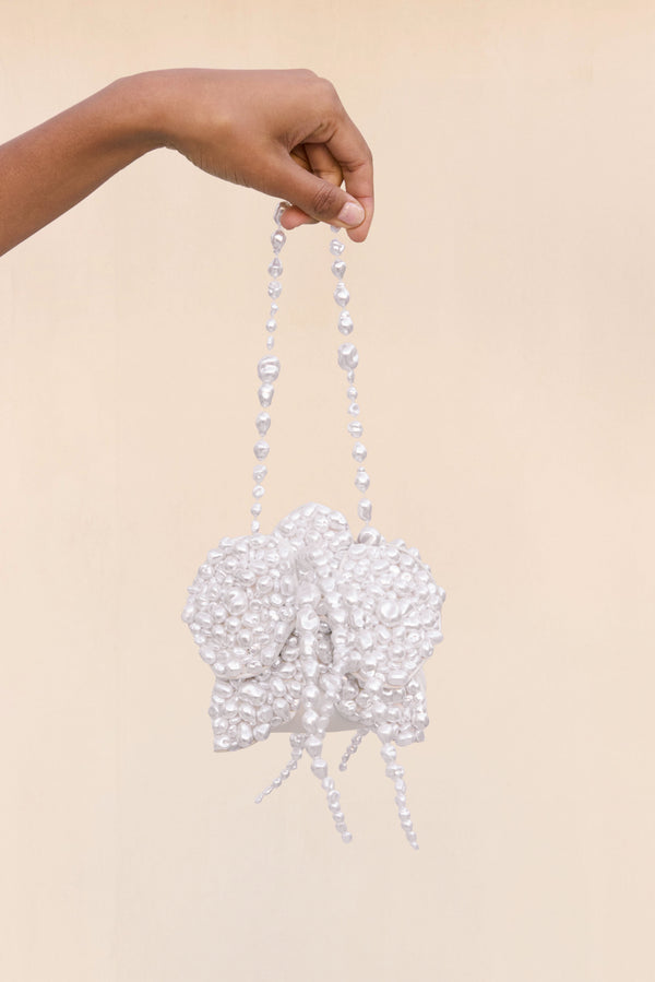Cult Gaia GIULA WRISTLET BAGS Pearl
