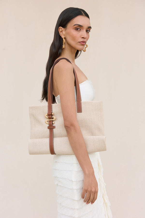 Cult Gaia SANDY TOTE BAGS Cream