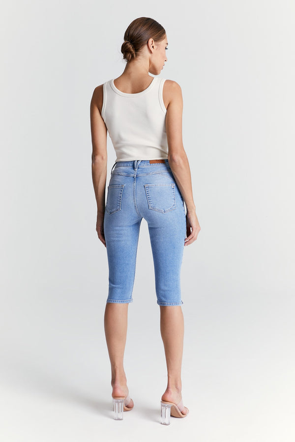 Cup Of Joe Denim Karen Mid Waist Regular Length 5 Pocket Capri