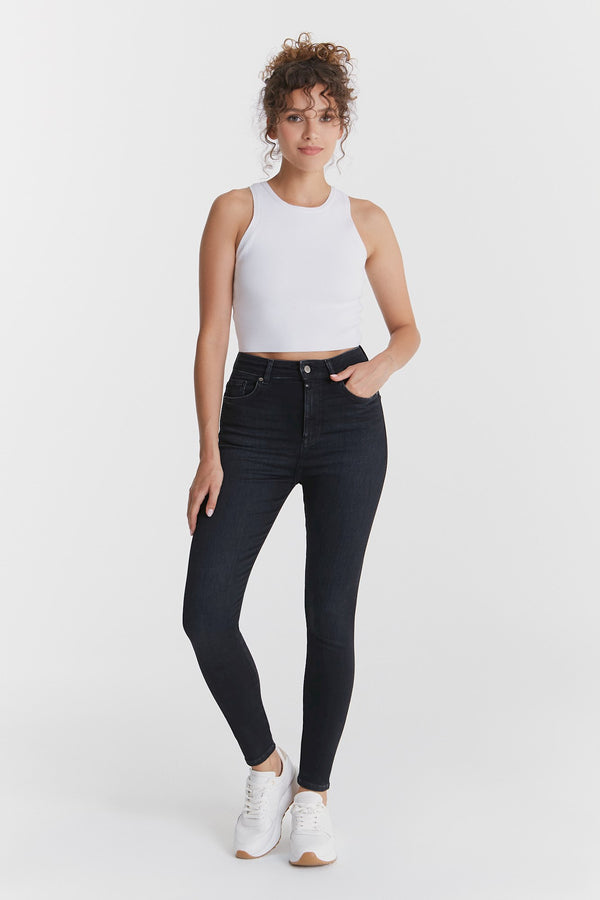 Cup Of Joe Denim Lilly Ultra High Waist Regular Length Seamless 5 Pocket Jeans