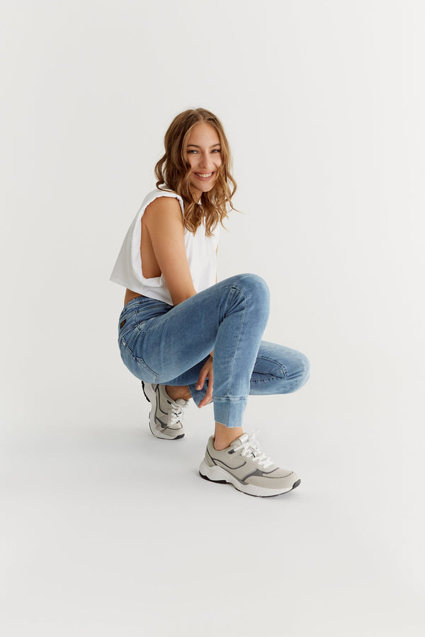 Cup Of Joe Denim Mila Mid Waist Ankle Length Jogger 5 Pocket Jeans