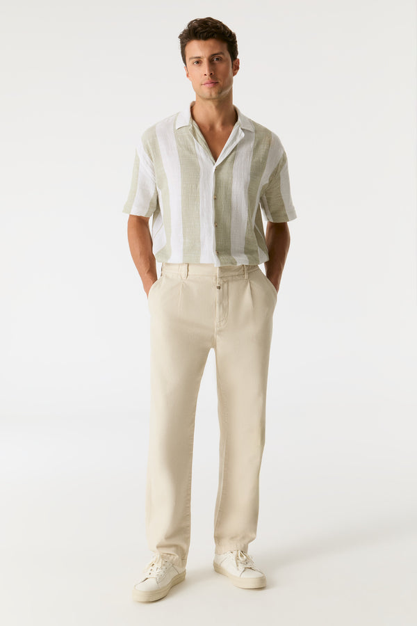 Cup Of Joe Denim Willy Mid Waist Ankle Length Pleated Chino Pants