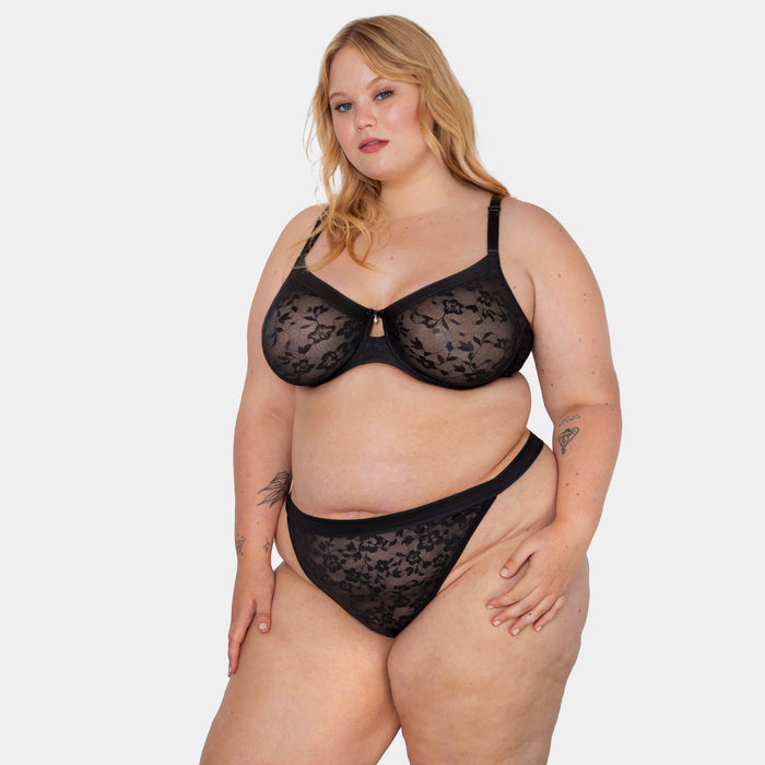 Curvy Couture No-Show Lace G-String Black Hue