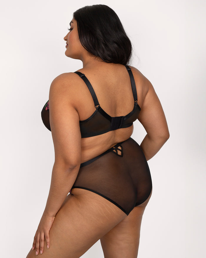 Curvy Couture Lush Embroidery Unlined Full Coverage Balconette Bra Lush Black