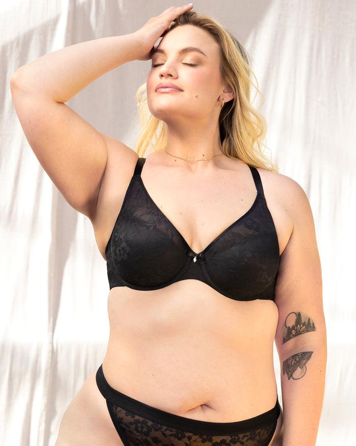 Curvy Couture No-Show Lace Plunge T-Shirt Bra Black Hue