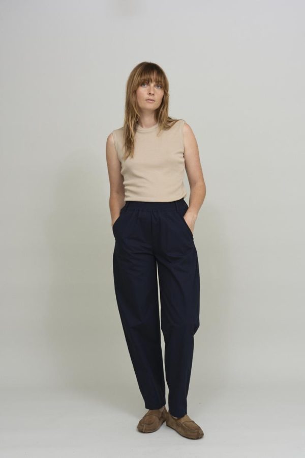 cus CASUAL SPORT Pant Dark Blue