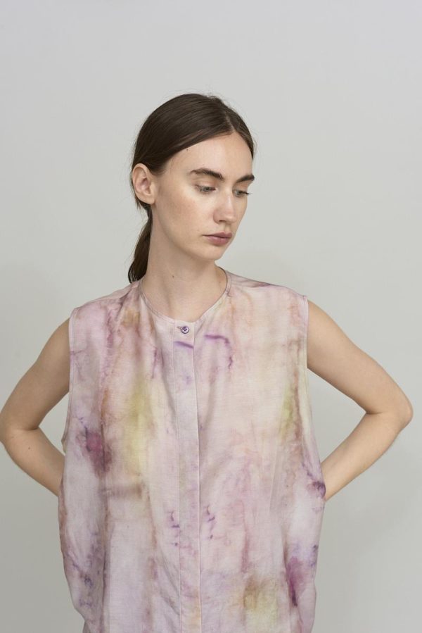 Cus RELAXED SLEEVELESS & COLLARLESS Shirt Pink Print