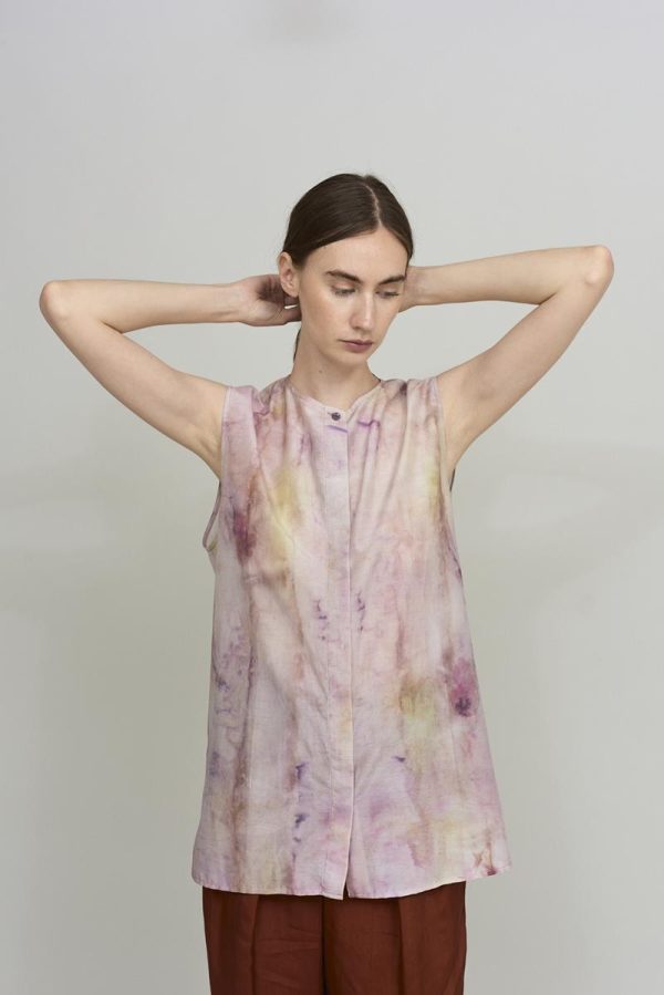 Cus RELAXED SLEEVELESS & COLLARLESS Shirt Pink Print