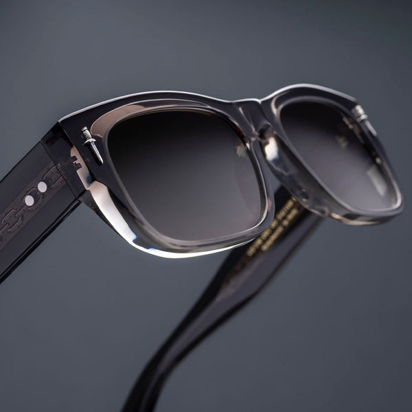 Cutler And Gross The Great Frog Dagger Square Sunglasses Pewter Grey