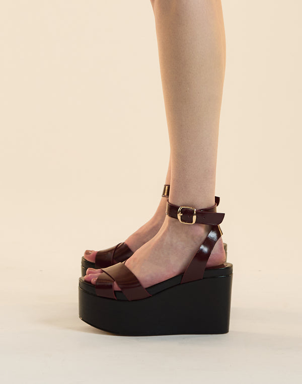 Cynthia Rowley Lisse Platform Sandals