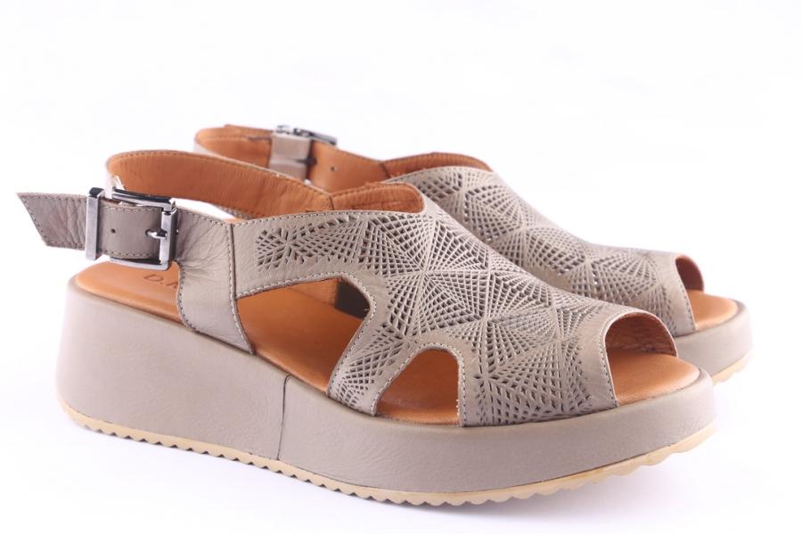 D.moro Shoes Women Leather P. Sandals For Summer: 1907 Hat (Wholesale)
