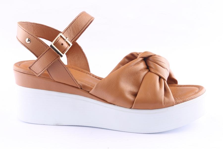 d.moro shoes Women Leather P. Sandals for Summer: CRM-6 Tan (Wholesale)