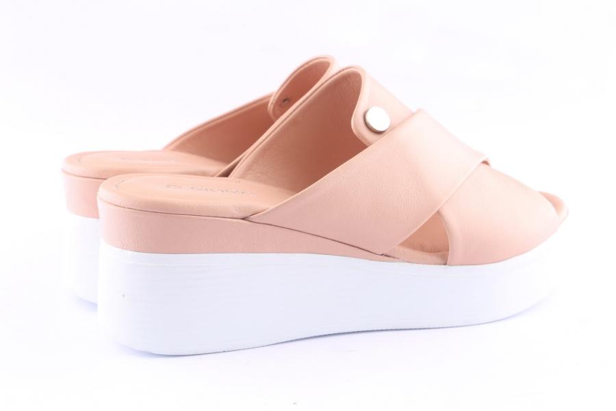 D.moro Shoes Women Leather P. Slippers For Summer: MORO-67 Cream (Wholesale)