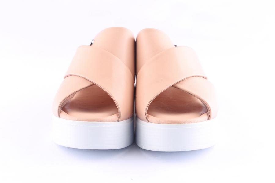 D.moro Shoes Women Leather P. Slippers For Summer: MORO-67 Cream (Wholesale)