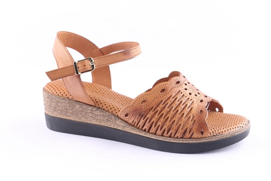 D.moro Shoes Women Leather Sandals For Summer: A377 Tan (Wholesale)