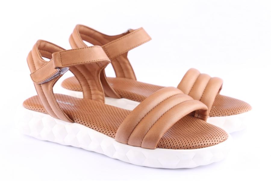 D.moro Shoes Women Leather Sandals For Summer: C704 Tan (Wholesale)