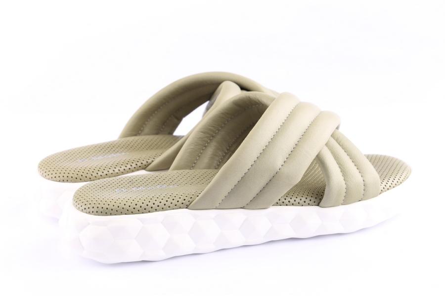 D.moro Shoes Women Leather Slippers For Summer: C703 Scorpion (Wholesale)