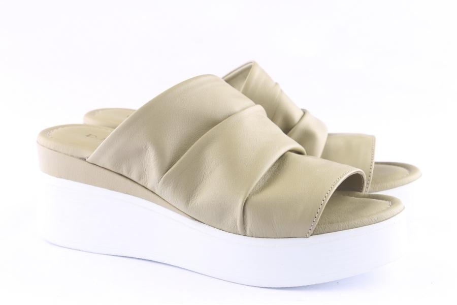 D.moro Shoes Women Leather Slippers For Summer: TAŞ-154 Light Green (Wholesale)