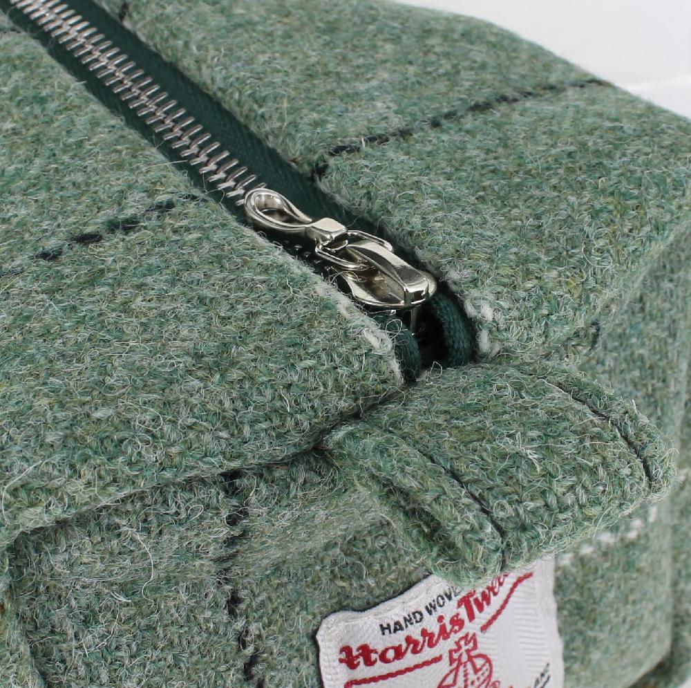 D.r. Harris & Co. Harris Tweed Wash Bag – Large Town