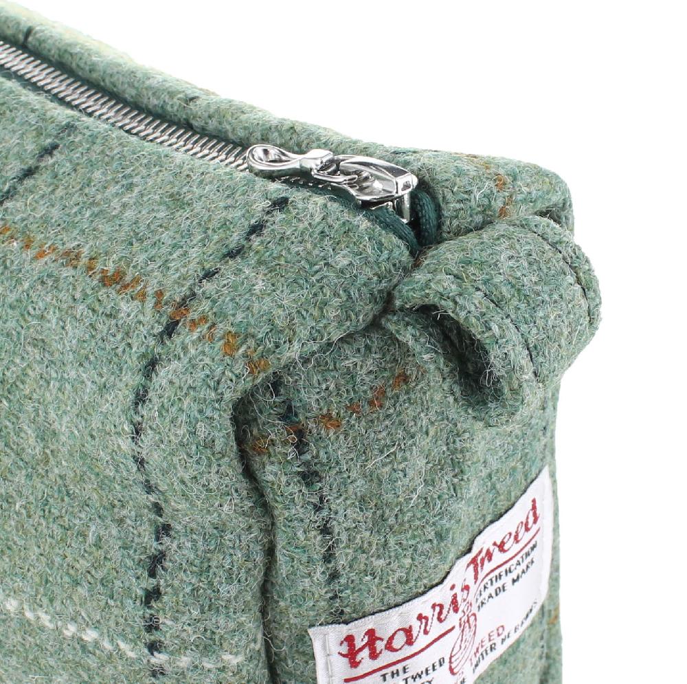 D.r. Harris & Co. Harris Tweed Wash Bag – Small Town