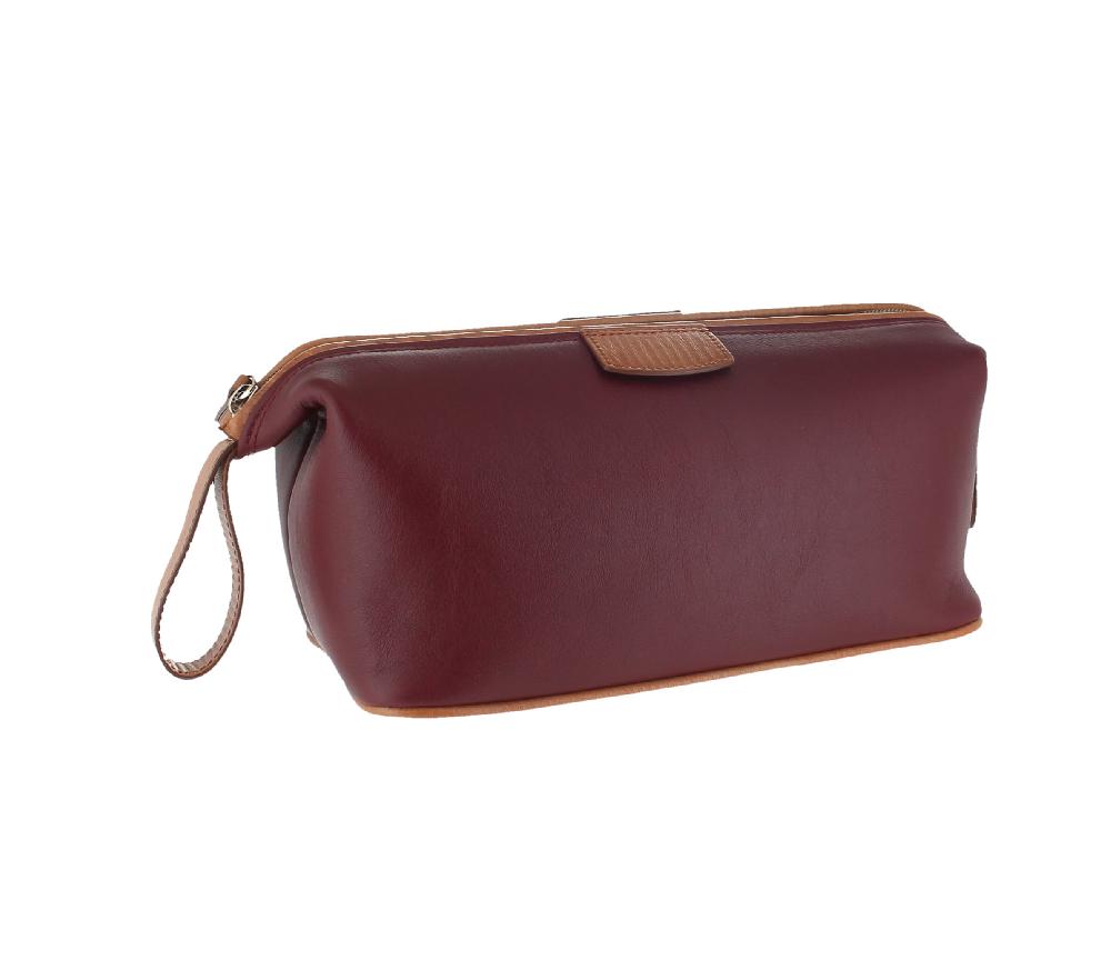d.r. harris & co. Leather Wash Bag – Burgundy