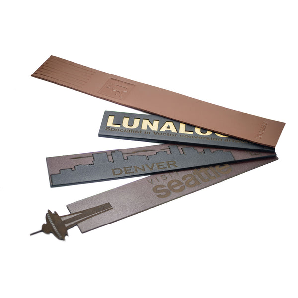 Dacasso Custom Top-Grain Leather Bookmark