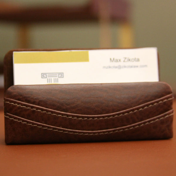Dacasso Mocha Leather Business Card Holder